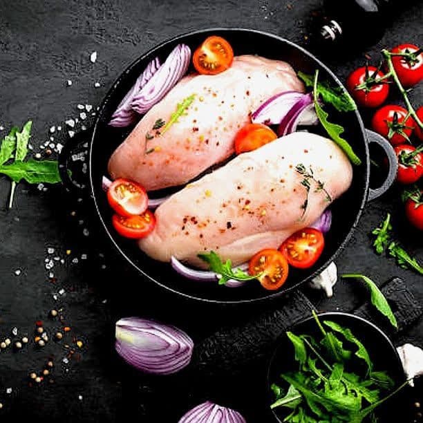 Fresh Chicken Breast Fillet (500 gm)